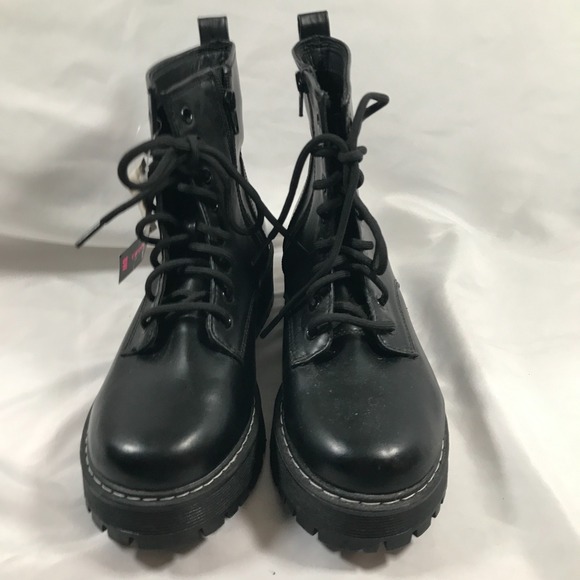 No Boundaries Black Lace Up Memory Foam Conbat Boot Womens US 8W EU 39.5 NWT - Picture 2 of 16